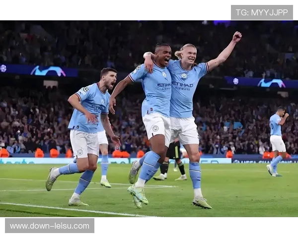 战术观察：曼城传控压制，多特反击效率低下