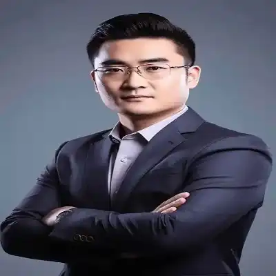 严熙诗